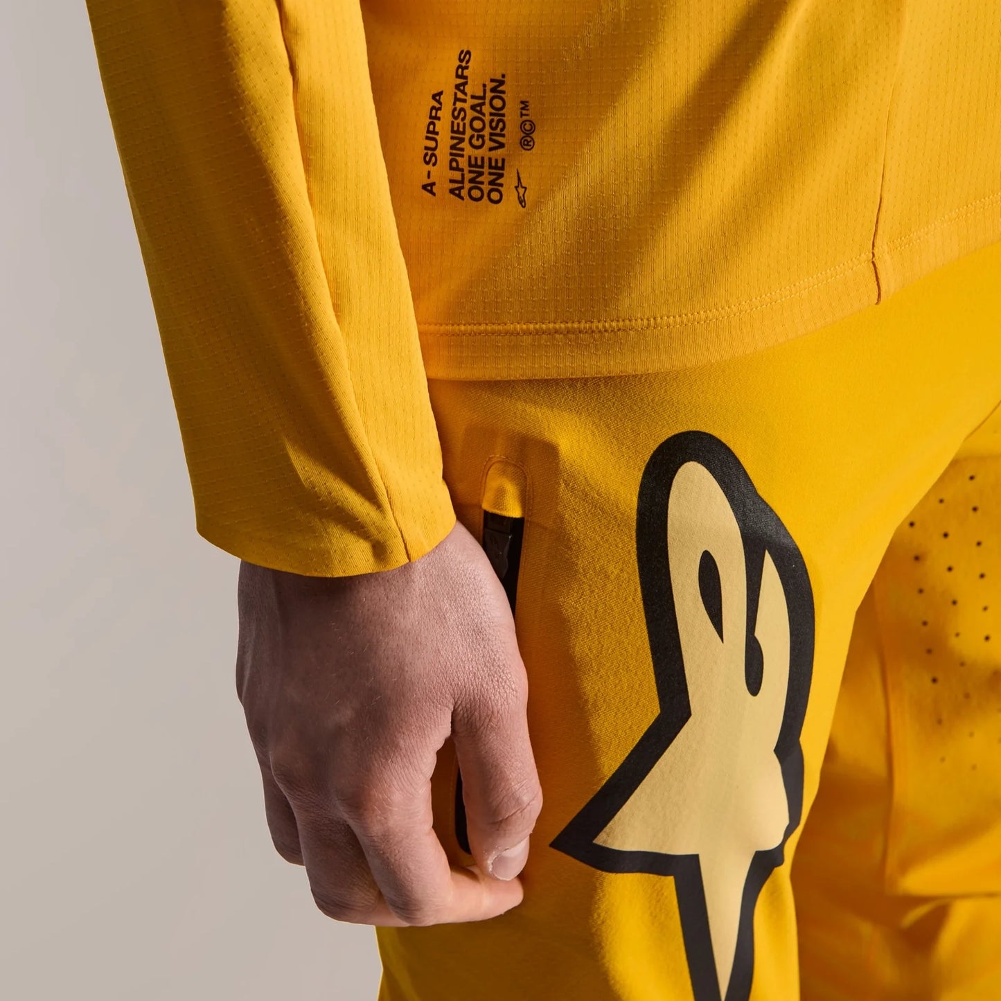 Pantalón A-Supra Melt Amarillo