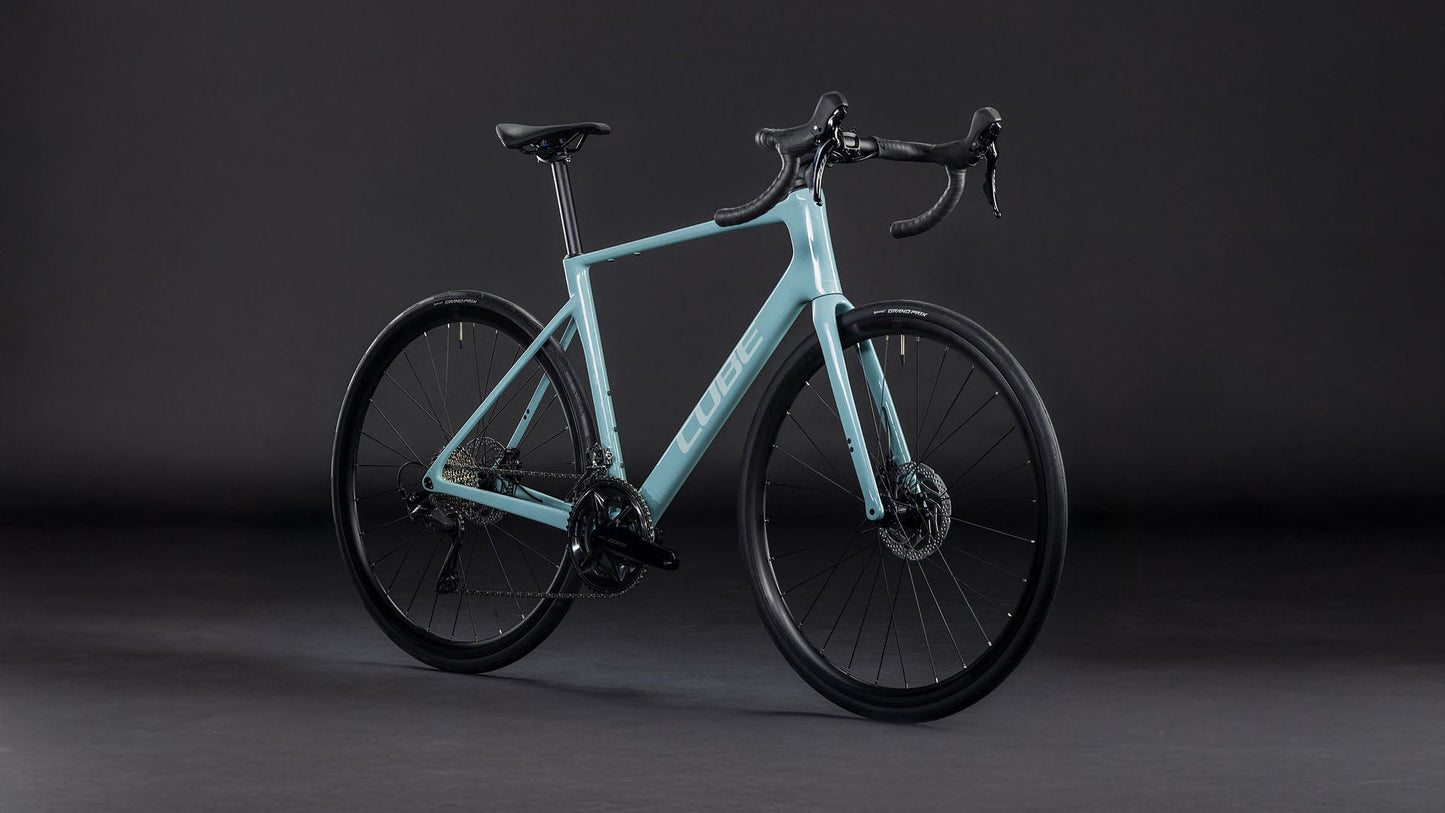 Cube Attain C:62 Race Skylightblue & Cyan 2026