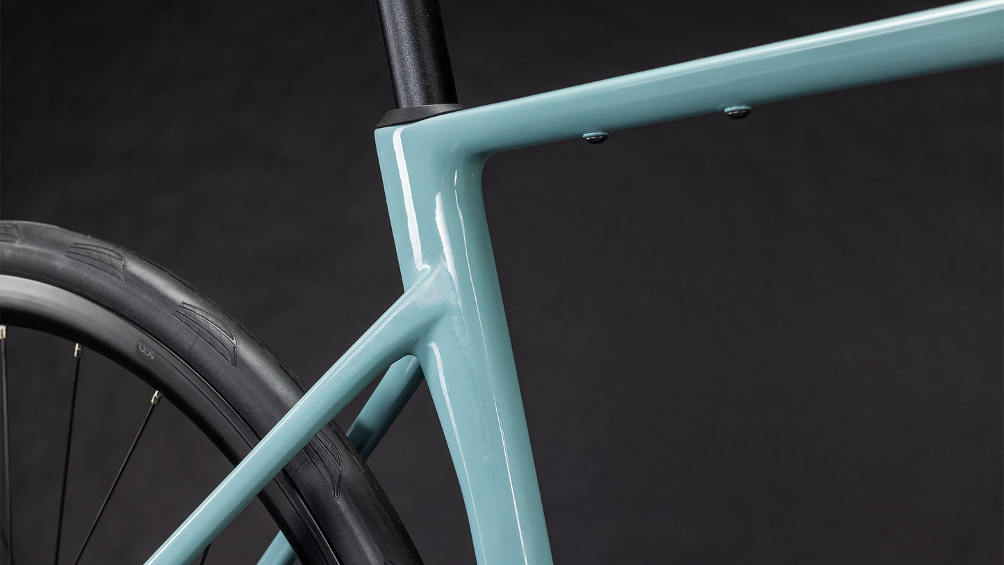 Cube Attain C:62 Race Skylightblue & Cyan 2026