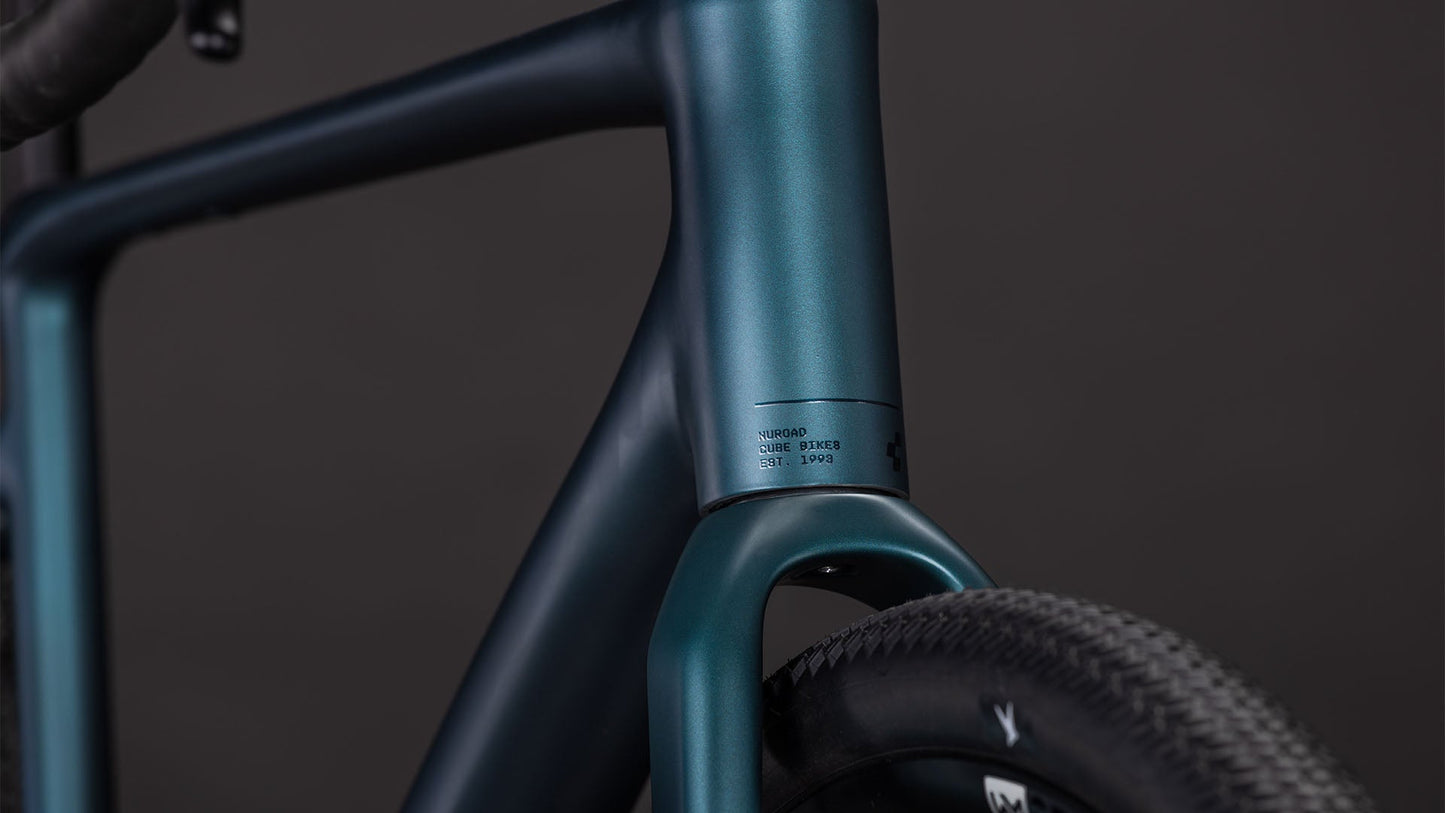 Cube Nuroad Race Royalgreen & Black 2026