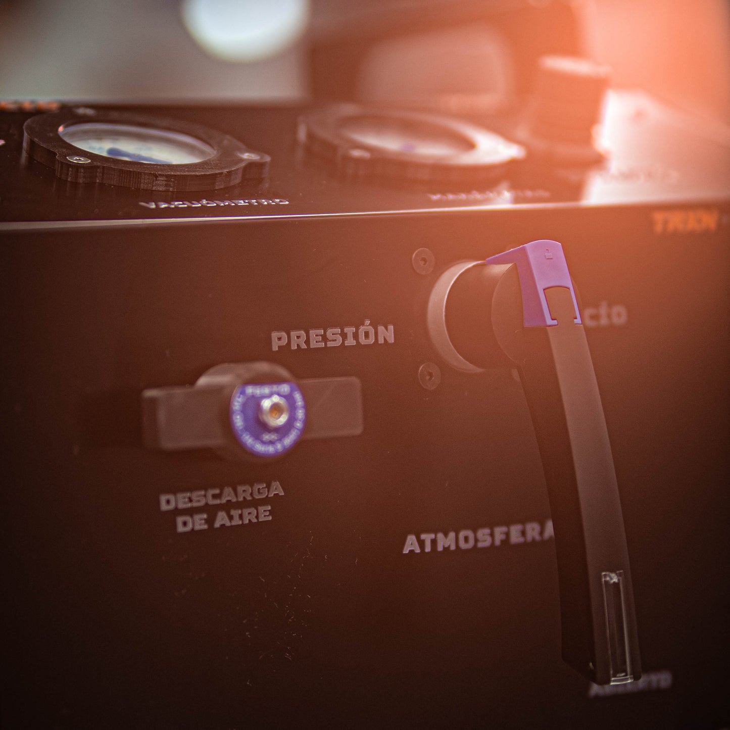Maquina de Vacío TRXN VM-03