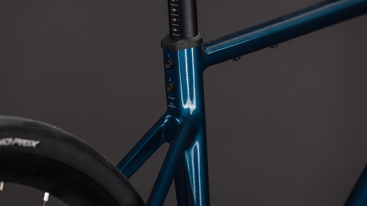 CUBE Attain Pro - Detalle de llantas Continental Grand Prix