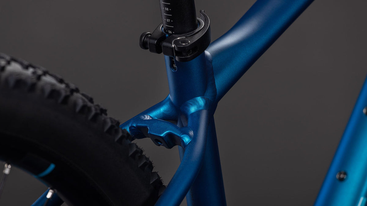 CUBE Attention Pro Electricblue & Blue 2026